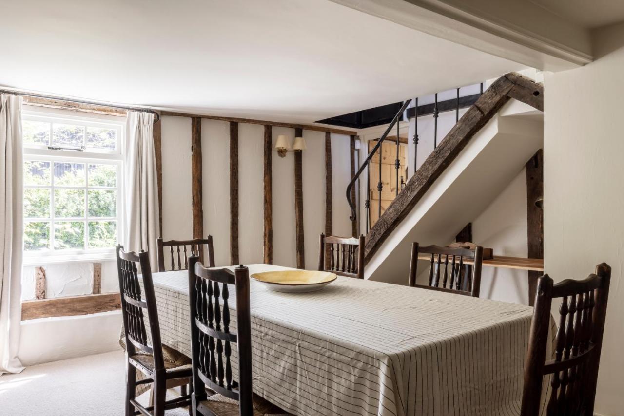 Cosy Cottage With Beautiful Garden, Hottub & Sauna Marden  Экстерьер фото